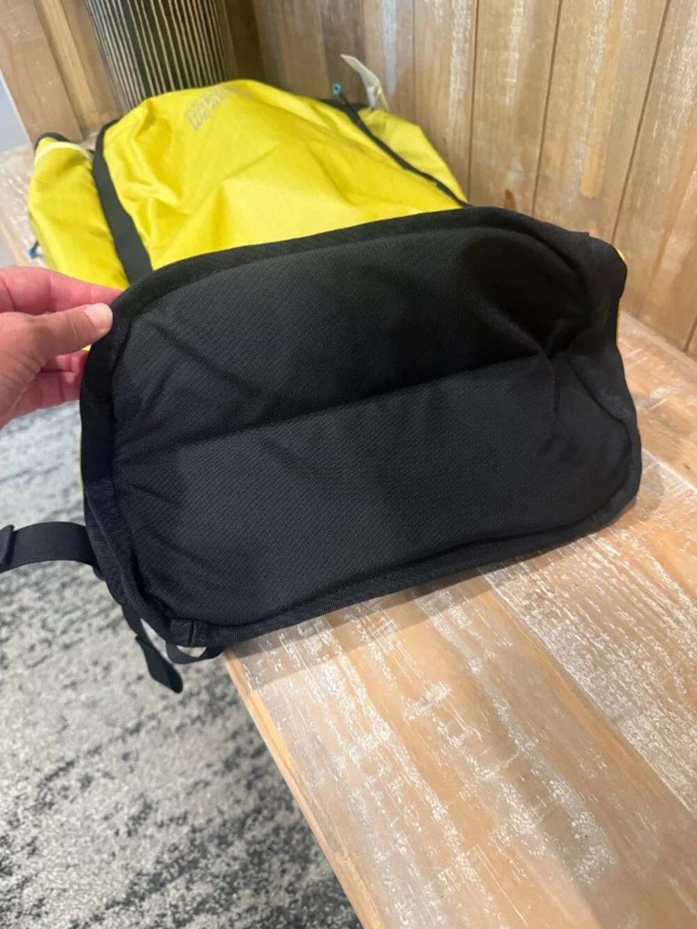 Mountain Hardwear Tuolumne 35L Unisex Backpack Yellow Utility Hiking Outdoor New